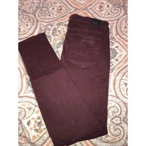 American Eagle Maroon Jegging
